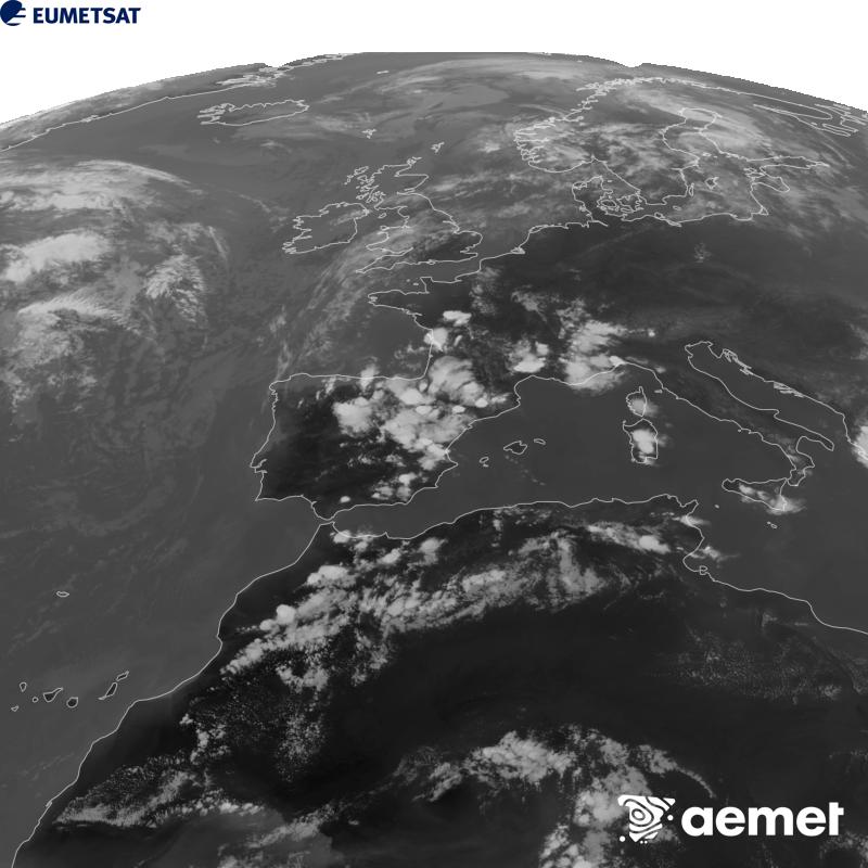 Esta imagen se genera utilizando informaci�n del canal Infrarrojo 10.5 �m del sat�lite METEOSAT-12, perteneciente a la tercera generaci�n de sat�lites Meteosat (MTG). Para que la imagen se asemeje m�s a la percepci�n del ojo humano, la escala de grises est� invertida. Las horas indicadas se refieren a la pen�nsula (una hora menos en las Islas Canarias).&nbsp;viernes, 14 agosto 2026 a las 18:00