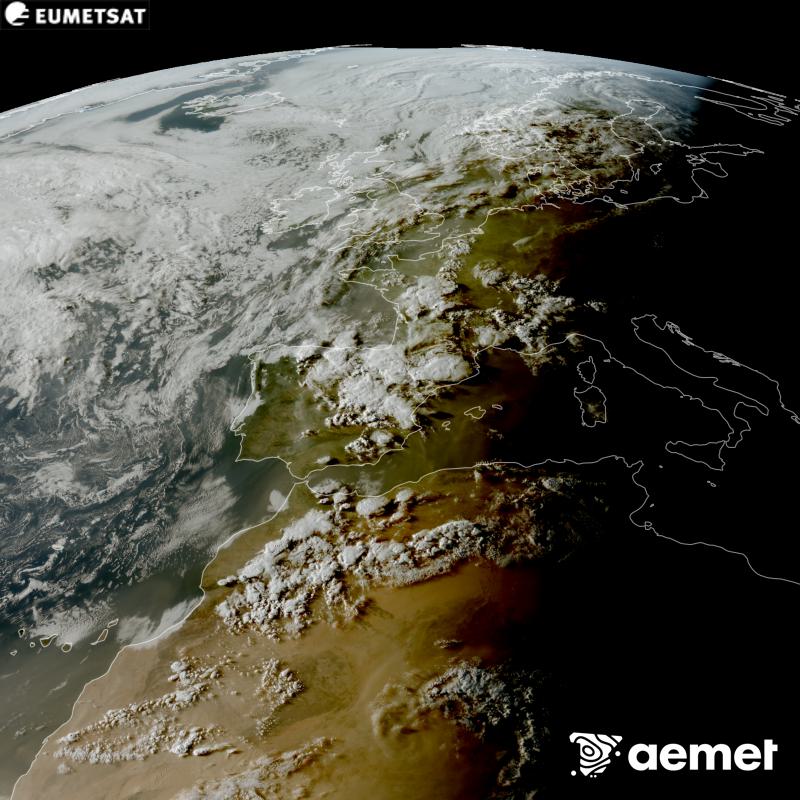 Esta imagen RGB se genera utilizando informaci�n de los canales visibles del sat�lite METEOSAT-12, perteneciente a la tercera generaci�n de sat�lites Meteosat (MTG). Por ese motivo, s�lo hay informaci�n en la zona iluminada por el sol. Nos muestra una imagen con una apariencia muy similar a la que percibir�a el ojo humano desde el espacio. Las horas indicadas se refieren a la pen�nsula (una hora menos en las Islas Canarias).&nbsp;viernes, 14 agosto 2026 a las 20:00