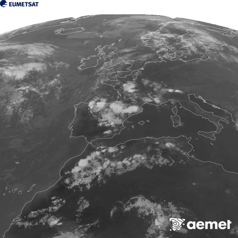 Esta imagen se genera utilizando informaci�n del canal Infrarrojo 10.5 �m del sat�lite METEOSAT-12, perteneciente a la tercera generaci�n de sat�lites Meteosat (MTG). Para que la imagen se asemeje m�s a la percepci�n del ojo humano, la escala de grises est� invertida. Las horas indicadas se refieren a la pen�nsula (una hora menos en las Islas Canarias).&nbsp;viernes, 14 agosto 2026 a las 21:00