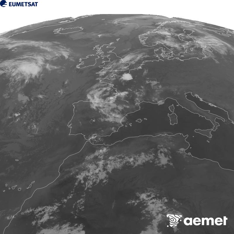 Esta imagen se genera utilizando informaci�n del canal Infrarrojo 10.5 �m del sat�lite METEOSAT-12, perteneciente a la tercera generaci�n de sat�lites Meteosat (MTG). Para que la imagen se asemeje m�s a la percepci�n del ojo humano, la escala de grises est� invertida. Las horas indicadas se refieren a la pen�nsula (una hora menos en las Islas Canarias).&nbsp;s�bado, 15 agosto 2026 a las 02:00