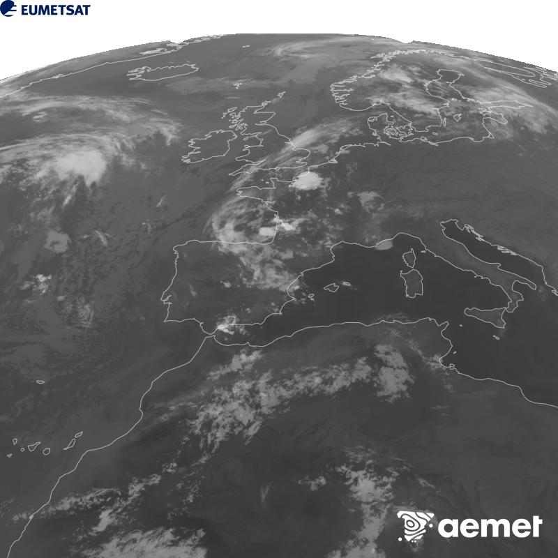 Esta imagen se genera utilizando informaci�n del canal Infrarrojo 10.5 �m del sat�lite METEOSAT-12, perteneciente a la tercera generaci�n de sat�lites Meteosat (MTG). Para que la imagen se asemeje m�s a la percepci�n del ojo humano, la escala de grises est� invertida. Las horas indicadas se refieren a la pen�nsula (una hora menos en las Islas Canarias).&nbsp;s�bado, 15 agosto 2026 a las 03:00