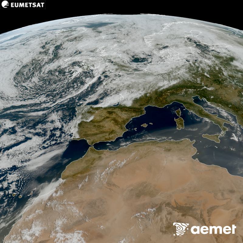 Aquesta imatge RGB es genera utilitzant informaci� dels canals visibles del sat�l�lit METEOSAT-12, pertanyent a la tercera generaci� de sat�l�lits Meteosat (MTG). Per aquest motiu, nom�s hi ha informaci� en la zona il�luminada pel sol. Ens mostra una imatge amb una aparen�a molt similar a la que percebria l'ull hum� des de l'espai. Les hores indicades es refereixen a la pen�nsula (una hora menys a les Illes Can�ries).&nbsp;diumenge, 30 d?agost  2026 11:00