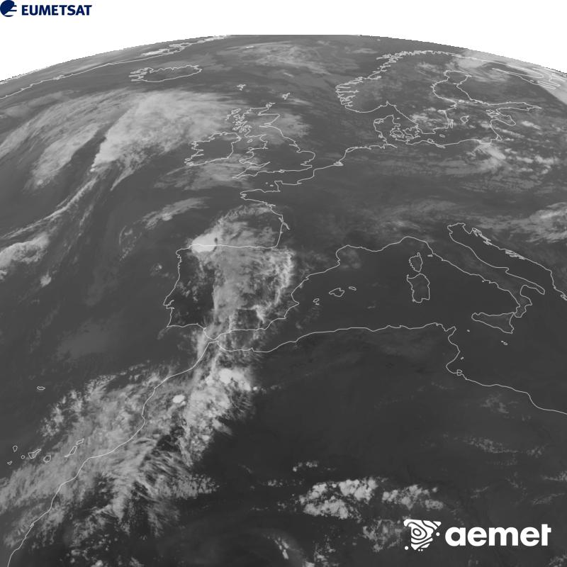 This image has been generated using data from the 10.5 �m infrared channel of the METEOSAT-12 satellite, which belongs to the third generation of Meteosat satellites (MTG). To make the image more closely resemble what the human eye sees, the greyscale has been inverted. The times shown refer to mainland Spain (one hour earlier in the Canary Islands).&nbsp;Saturday, 5 September  2026 20:00