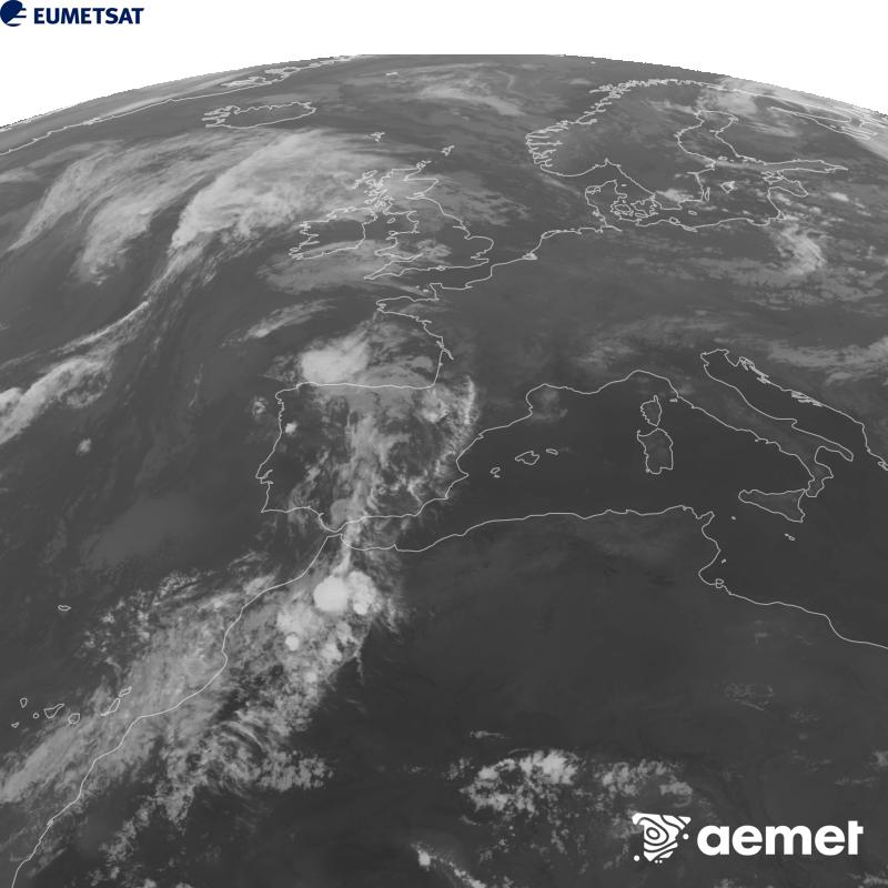 This image has been generated using data from the 10.5 �m infrared channel of the METEOSAT-12 satellite, which belongs to the third generation of Meteosat satellites (MTG). To make the image more closely resemble what the human eye sees, the greyscale has been inverted. The times shown refer to mainland Spain (one hour earlier in the Canary Islands).&nbsp;Saturday, 5 September  2026 22:00