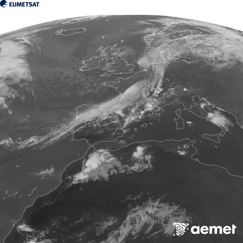 Esta imagen se genera utilizando informaci�n del canal Infrarrojo 10.5 �m del sat�lite METEOSAT-12, perteneciente a la tercera generaci�n de sat�lites Meteosat (MTG). Para que la imagen se asemeje m�s a la percepci�n del ojo humano, la escala de grises est� invertida. Las horas indicadas se refieren a la pen�nsula (una hora menos en las Islas Canarias).&nbsp;martes, 08 septiembre 2026 a las 20:00