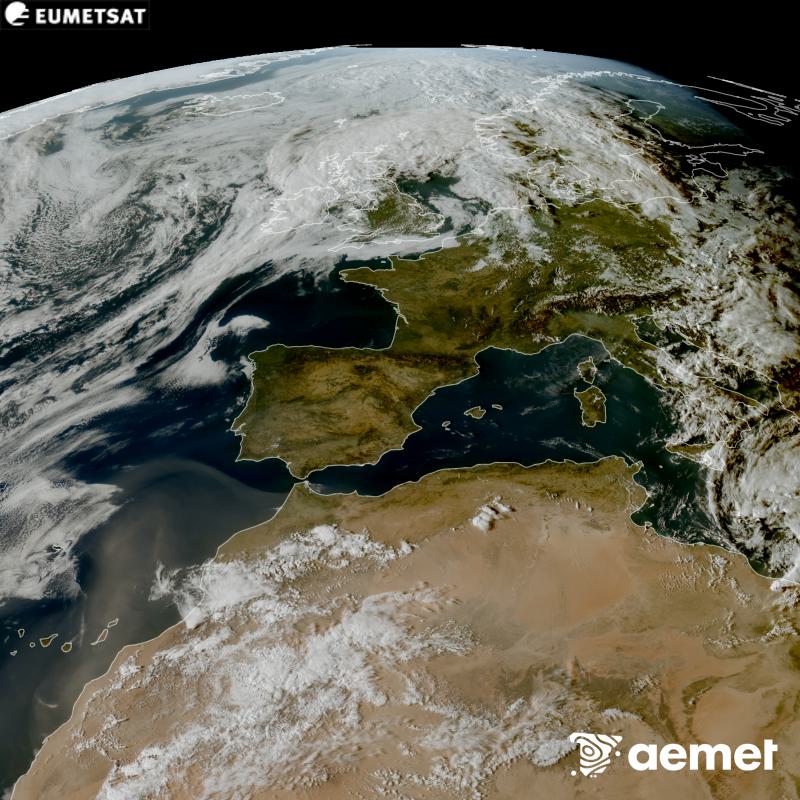 Esta imaxe RGB x�rase utilizando informaci�n das canles visibles do sat�lite METEOSAT-12, pertencente � terceira xeraci�n de sat�lites Meteosat (MTG). Por ese motivo, s� hai informaci�n na zona iluminada polo sol. M�stranos unha imaxe cunha aparencia moi similar � que percibir�a o ollo humano desde o espazo. As horas indicadas ref�rense � pen�nsula (unha hora menos nas Illas Canarias).&nbsp;luns, 14 setembro  2026 18:00