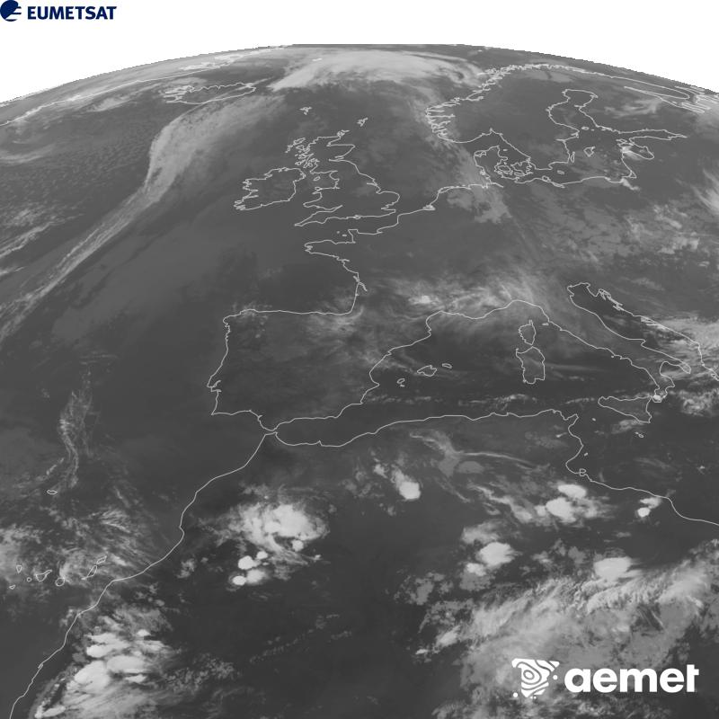 Esta imaxe x�rase utilizando informaci�n da canle Infravermella 10.5 �m do sat�lite METEOSAT-12, pertencente � terceira xeraci�n de sat�lites Meteosat (MTG). Para que a imaxe se asemelle m�is � percepci�n do ollo humano, a escala de grises est� investida. As horas indicadas ref�rense � pen�nsula (unha hora menos nas Illas Canarias).&nbsp;luns, 21 setembro  2026 21:00