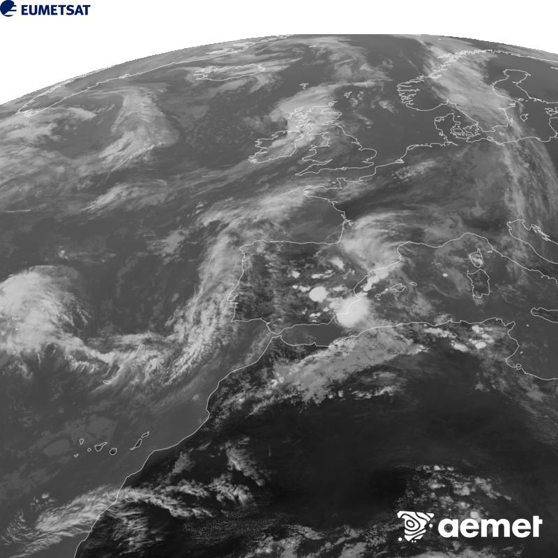 Irudi hau METEOSAT-12 satelitearen 10.5 �m Infragorri kanaleko informazioa erabiliz sortzen da, Meteosat (MTG) sateliteen hirugarren belaunaldikoa. Irudiak giza begiaren pertzepzioaren antz handiagoa izan dezan, grisen eskala alderantzizkoa da. Ordu horiek penintsulari dagozkio (ordubete gutxiago Kanariar Uharteetan).&nbsp;ostirala, 2026ko urriak 02, ordua: 16:00