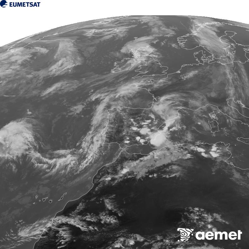 Irudi hau METEOSAT-12 satelitearen 10.5 �m Infragorri kanaleko informazioa erabiliz sortzen da, Meteosat (MTG) sateliteen hirugarren belaunaldikoa. Irudiak giza begiaren pertzepzioaren antz handiagoa izan dezan, grisen eskala alderantzizkoa da. Ordu horiek penintsulari dagozkio (ordubete gutxiago Kanariar Uharteetan).&nbsp;ostirala, 2026ko urriak 02, ordua: 17:00