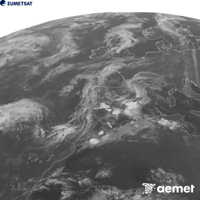Irudi hau METEOSAT-12 satelitearen 10.5 �m Infragorri kanaleko informazioa erabiliz sortzen da, Meteosat (MTG) sateliteen hirugarren belaunaldikoa. Irudiak giza begiaren pertzepzioaren antz handiagoa izan dezan, grisen eskala alderantzizkoa da. Ordu horiek penintsulari dagozkio (ordubete gutxiago Kanariar Uharteetan).&nbsp;ostirala, 2026ko urriak 02, ordua: 21:00