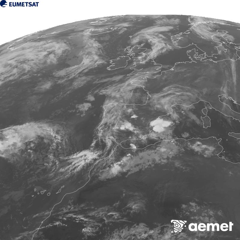 Irudi hau METEOSAT-12 satelitearen 10.5 �m Infragorri kanaleko informazioa erabiliz sortzen da, Meteosat (MTG) sateliteen hirugarren belaunaldikoa. Irudiak giza begiaren pertzepzioaren antz handiagoa izan dezan, grisen eskala alderantzizkoa da. Ordu horiek penintsulari dagozkio (ordubete gutxiago Kanariar Uharteetan).&nbsp;ostirala, 2026ko urriak 02, ordua: 23:00