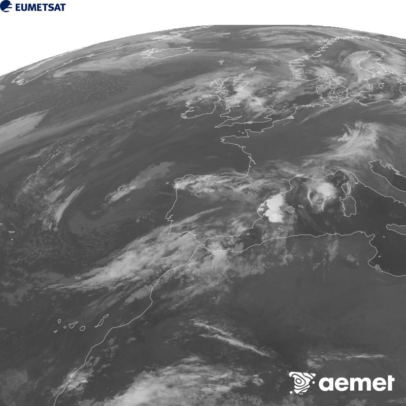 Esta imaxe x�rase utilizando informaci�n da canle Infravermella 10.5 �m do sat�lite METEOSAT-12, pertencente � terceira xeraci�n de sat�lites Meteosat (MTG). Para que a imaxe se asemelle m�is � percepci�n do ollo humano, a escala de grises est� investida. As horas indicadas ref�rense � pen�nsula (unha hora menos nas Illas Canarias).&nbsp;luns, 5 outubro  2026 02:00