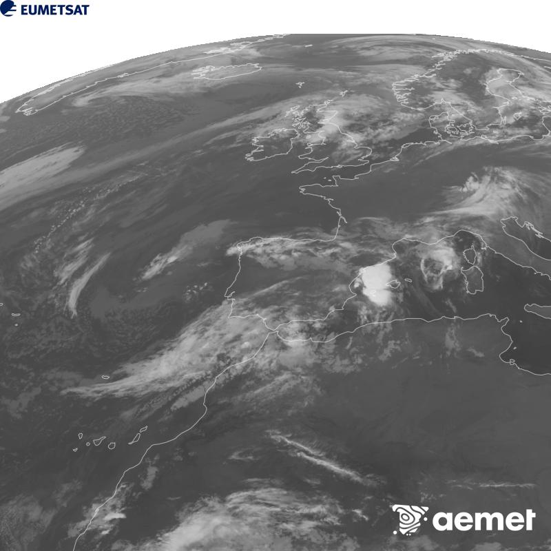 Esta imaxe x�rase utilizando informaci�n da canle Infravermella 10.5 �m do sat�lite METEOSAT-12, pertencente � terceira xeraci�n de sat�lites Meteosat (MTG). Para que a imaxe se asemelle m�is � percepci�n do ollo humano, a escala de grises est� investida. As horas indicadas ref�rense � pen�nsula (unha hora menos nas Illas Canarias).&nbsp;luns, 5 outubro  2026 03:00