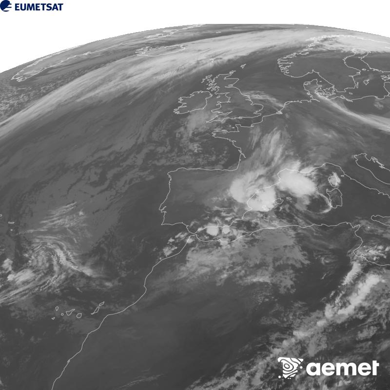 Irudi hau METEOSAT-12 satelitearen 10.5 �m Infragorri kanaleko informazioa erabiliz sortzen da, Meteosat (MTG) sateliteen hirugarren belaunaldikoa. Irudiak giza begiaren pertzepzioaren antz handiagoa izan dezan, grisen eskala alderantzizkoa da. Ordu horiek penintsulari dagozkio (ordubete gutxiago Kanariar Uharteetan).&nbsp;astelehena, 2026ko urriak 19, ordua: 10:00