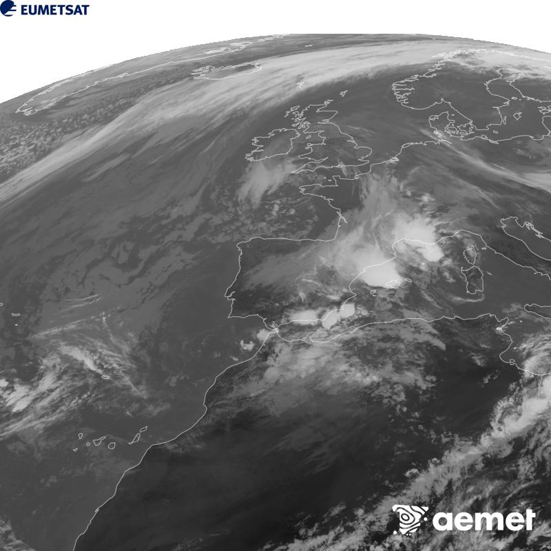 Irudi hau METEOSAT-12 satelitearen 10.5 �m Infragorri kanaleko informazioa erabiliz sortzen da, Meteosat (MTG) sateliteen hirugarren belaunaldikoa. Irudiak giza begiaren pertzepzioaren antz handiagoa izan dezan, grisen eskala alderantzizkoa da. Ordu horiek penintsulari dagozkio (ordubete gutxiago Kanariar Uharteetan).&nbsp;astelehena, 2026ko urriak 19, ordua: 13:00