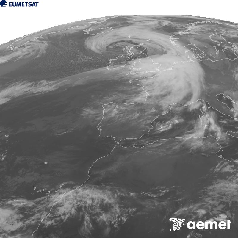 This image has been generated using data from the 10.5 �m infrared channel of the METEOSAT-12 satellite, which belongs to the third generation of Meteosat satellites (MTG). To make the image more closely resemble what the human eye sees, the greyscale has been inverted. The times shown refer to mainland Spain (one hour earlier in the Canary Islands).&nbsp;Saturday, 24 October  2026 21:00