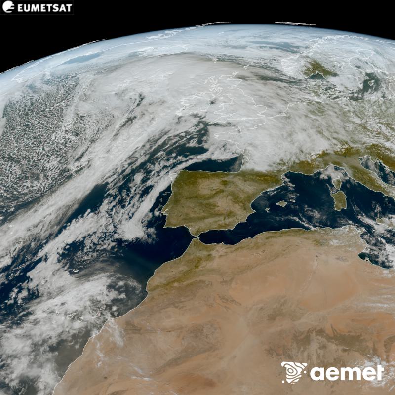 RGB irudi hori METEOSAT-12 satelitearen kanal ikusgarrien informazioa erabiliz sortzen da, Meteosat (MTG) sateliteen hirugarren belaunaldikoa. Horregatik, eguzkiak argiztatzen duen eremuan baino ez dago informaziorik. Espaziotik giza begiak ikusiko lukeenaren oso antzeko itxura duen irudi bat erakusten digu. Ordu horiek penintsulari dagozkio (ordubete gutxiago Kanariar Uharteetan).&nbsp;astelehena, 2026ko urriak 26, ordua: 13:00
