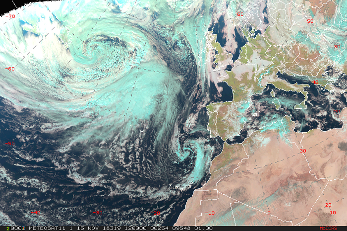 Borrasca Carlos sobre el Atlántico Norte el 15 de noviembre a las 12 UTC. Imagen RGB natural