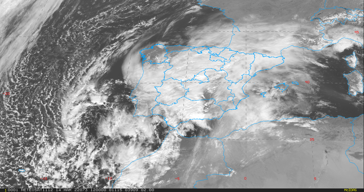 La borrasca Celia en las primeras horas de su formación sobre el Atlántico al suroeste de la Península. Imagen del canal visible de alta resolución del satélite meteosat a las 13:00 h.o. del día 14 de marzo de 2022