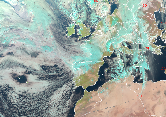 Borrasca Hannelore formándose hacia el oeste-suroeste de Francia en el área del golfo de Vizcaya el día 19 a las 12 UTC (imagen RGB natural del satélite Meteosat).