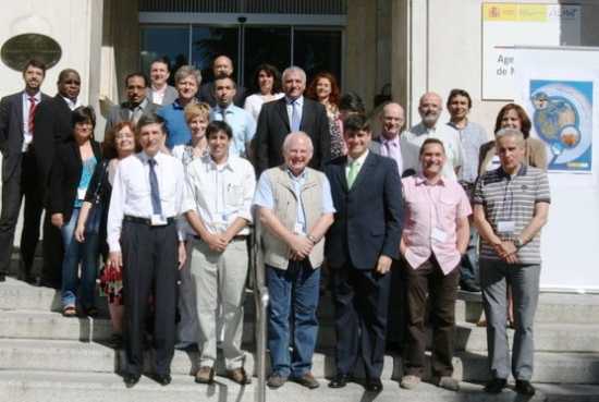 Participantes en la reunión de MedCOF