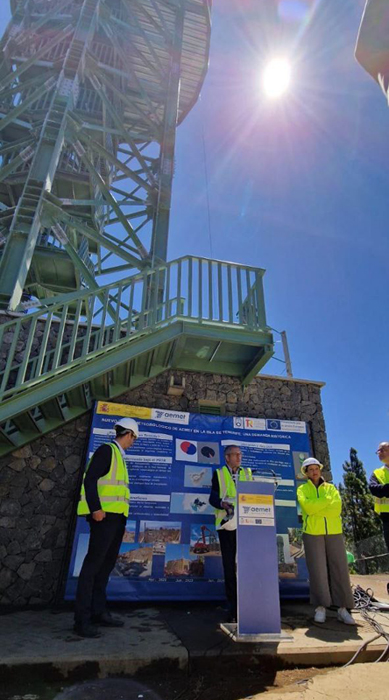 Visita del secretario de Estado de Medio Ambiente a las obras del radar de Tenerife