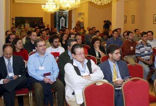 Lleno en la sala de conferencias en en el primer Encuentro sobre Meteorología y Atmósfera en el Puerto de la Cruz (Canarias)